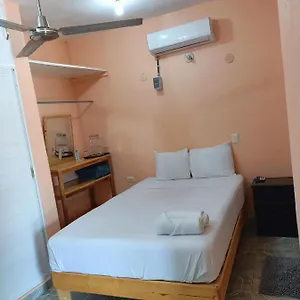 https://casa-bonzay-bacalar.quintano-roohotels.com